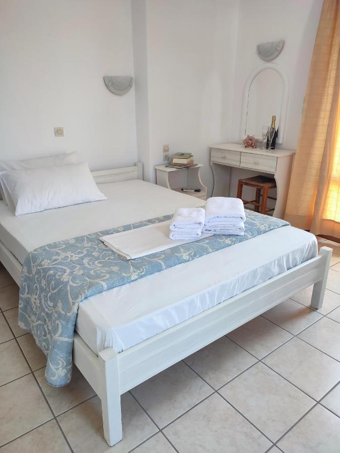 Afendra Hotel Skyros Exterior photo
